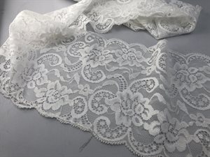 Blonde kant - strækbar, offwhite, 15 cm